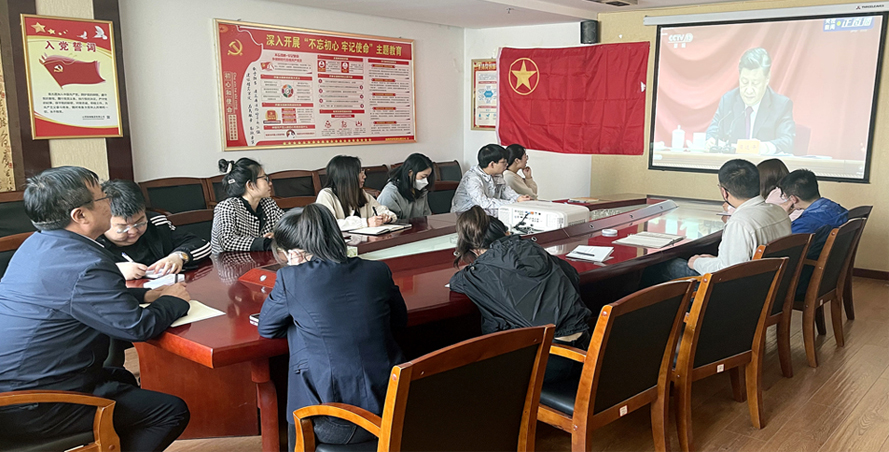 青春心向党，建功新时代