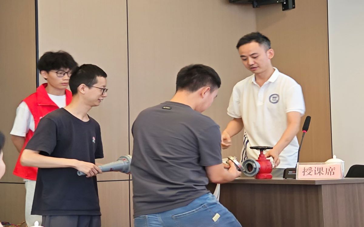 1718938127198357.jpg 1718938127198357.jpg